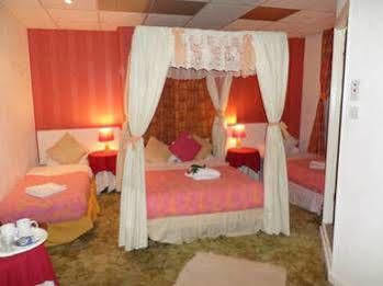 The Cornhill Hotel Blackpool Buitenkant foto